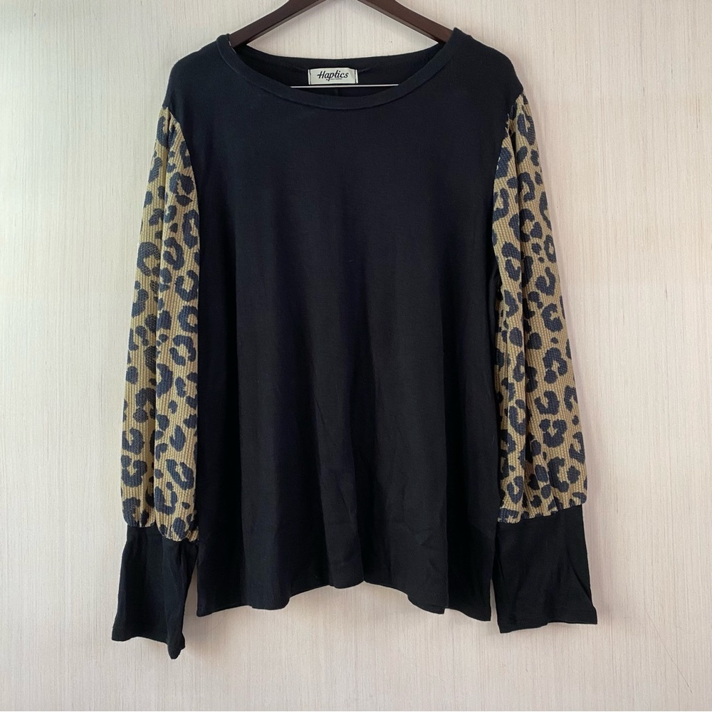 Haptics Women’s Black Leopard Print Contrast Sleeve Sweater Top 2X